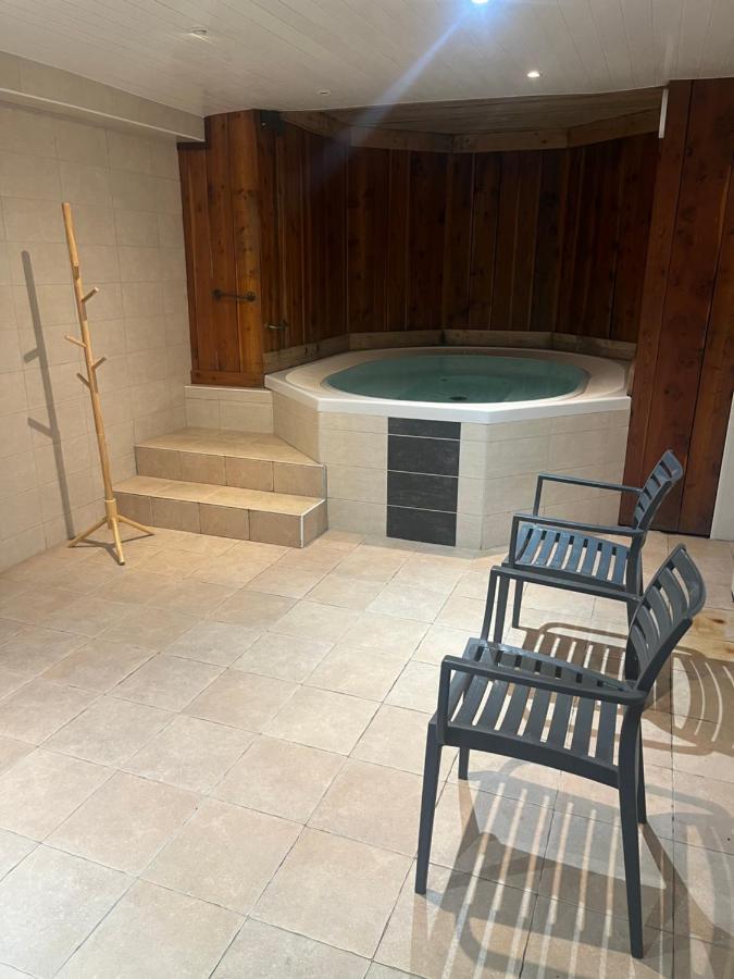 La Grange Auguste Avec Sauna Jacuzzi Vénosc Exteriér fotografie